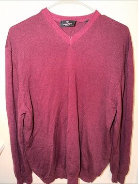 Bugatchi Men's V-Neck Sweater in Berry